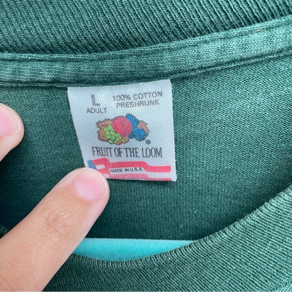 Vintage fruit of the loom T-shirt wolf moon made in USA 1999 size large - Picture 6 of 6